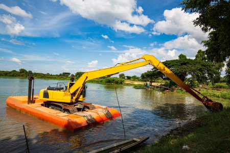 Large-Scale Lake Dredging: Restoring Waterways with Precision